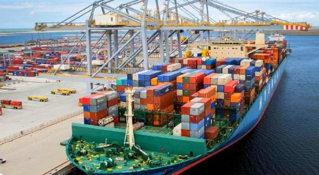 Gujarat Strengthens Maritime Ecosystem with ₹50 Crore Shipbuilding Subsidy