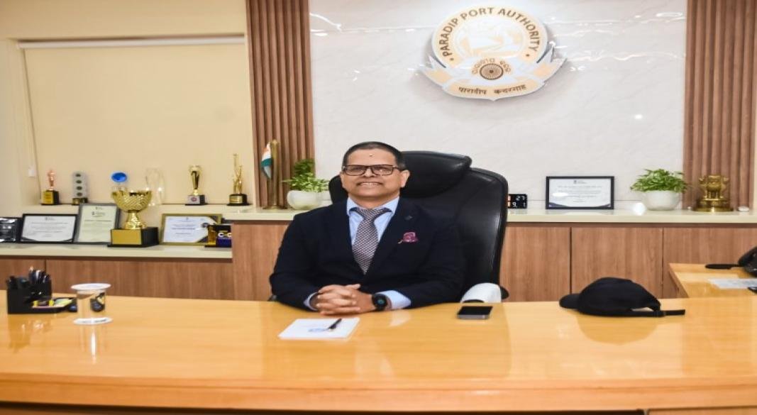 Susanta Kumar Purohit Assumes Additional Charge as Paradip Port Chairperson